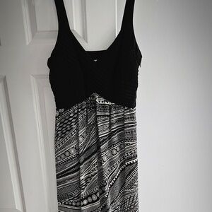 Bethany black and white maxi dress